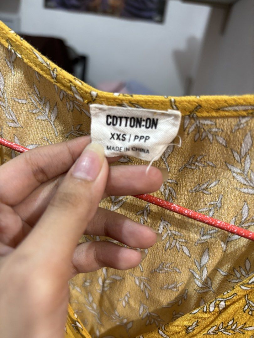 Cotton On Dress (Category: Dresses) located in Quezon City. Submitted by den.declutters (Listing ID 1464577809, Image 2). Description: XXS on tag but fits small to medium frame Barely used.