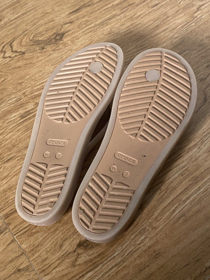 Crocs Miami Jelly Round Toe Size W7 (Category: Slippers and slides) located in Caloocan City. Submitted by zzhanzz (Listing ID 1464645562, Image 3). Description: - Crocs Miami Jelly flip flops - Color: milk chocolate/ nude - Size: Women's 7 (W7) - Ideal for beach days and casual outings - super nice on the feet!! - used once, still in very good condition - i have the plastic and tags i will put itin before shipping :).