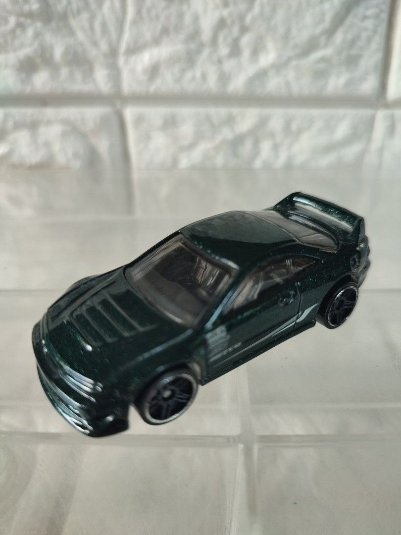 Custom 01 acura integra GSR (Category: Vehicle & Diecast Models) located in Narvacan. Submitted by jigger85 (Listing ID 1464585235, Image 2). Description: mint condition loc. ilocos sur can ship thru JNT or LBC.