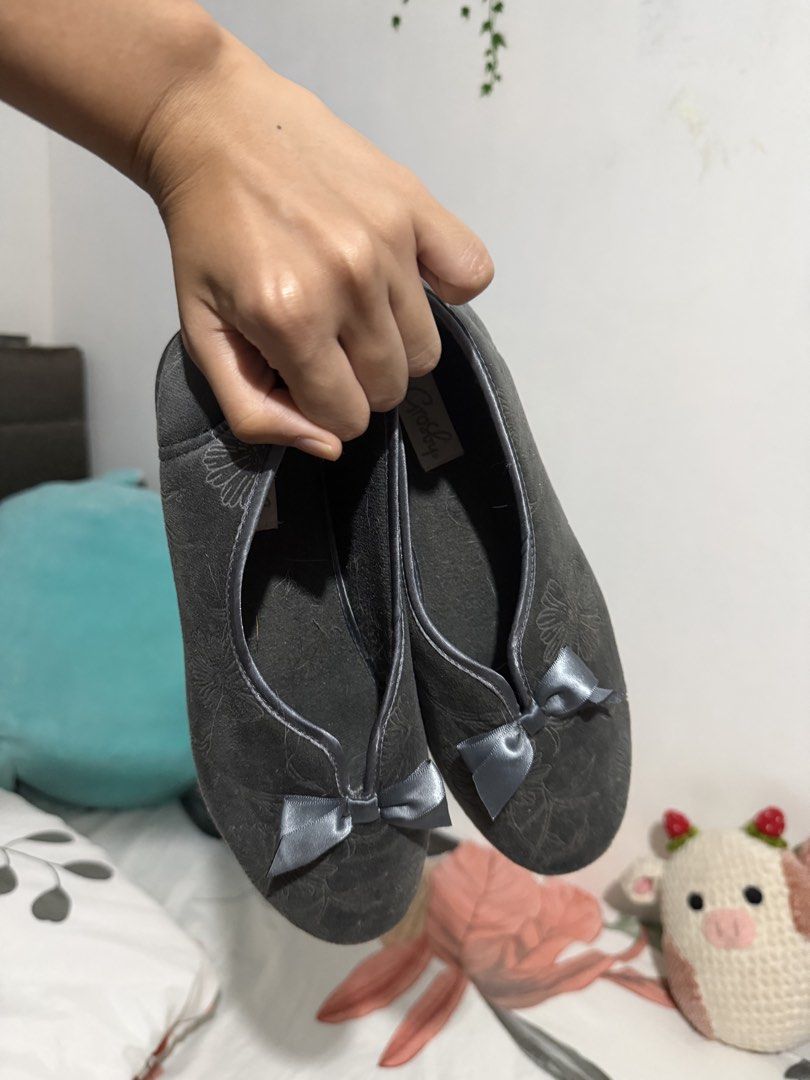 Cute Floral Crosby Flats (Category: Flats & Sandals) located in Quezon City. Submitted by bananak1tchen (Listing ID 1464699443, Image 1). Description: Crosby Flats, Bought in TKMaxx RFS: Decluttering MOP: Gcash MOD: SDD/J&T.