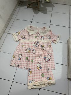 (Category: ) located in . Submitted by feibella_clothing24 (Listing ID 1464671023, Image 1). Description: .