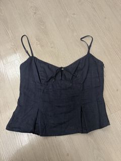 (Category: ) located in . Submitted by wardrobeandwords (Listing ID 1464731439, Image 1). Description: .
