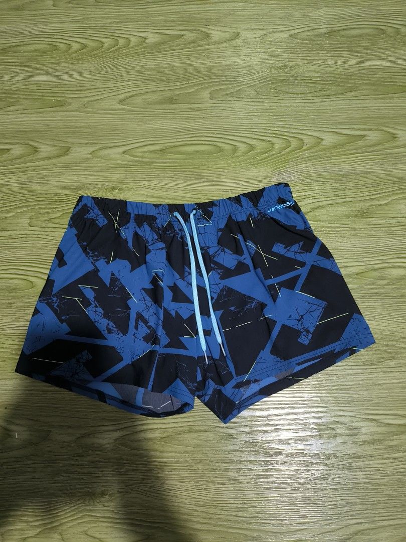 Decathlon Nabaiji Swimming Short (Category: Activewear) located in Manila. Submitted by _hayashiguntaru (Listing ID 1464693434, Image 2). Description: Excellent Condition No Issue Size: Medium Dimes: 29-32x12 LO: 11.