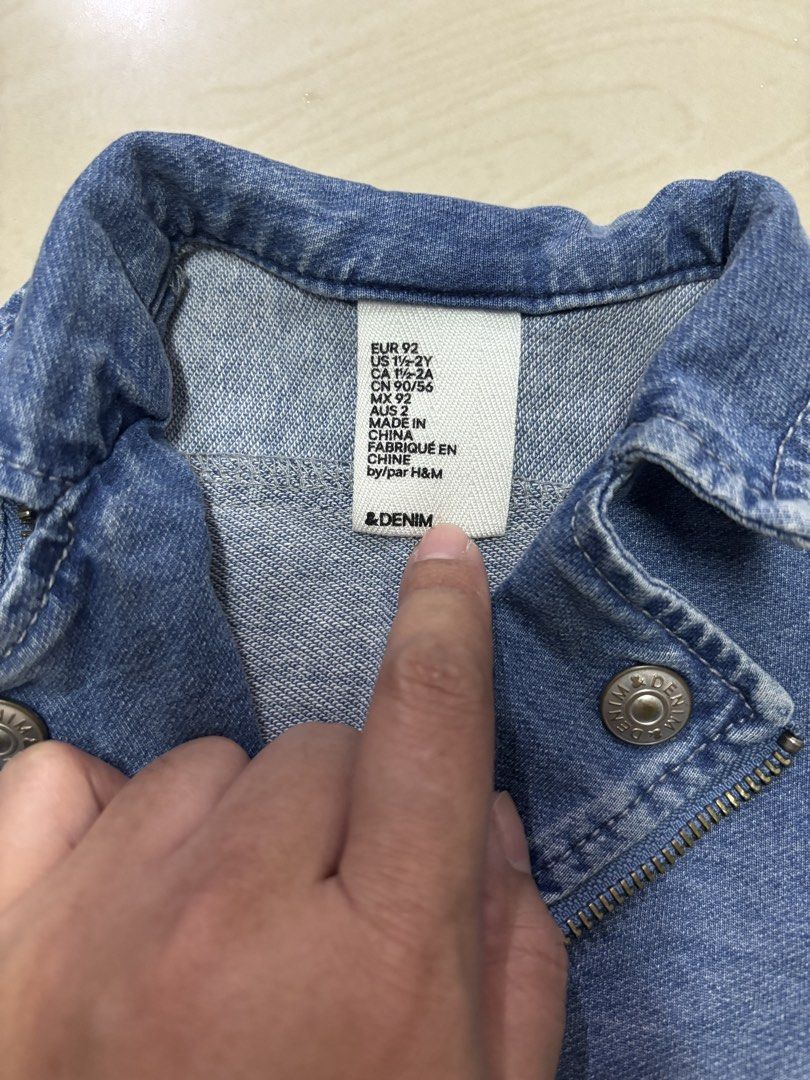 Denim Jacket (Category: Babies & Kids Fashion) located in Rizal. Submitted by decluttermommaa (Listing ID 1464589377, Image 3). Description: .