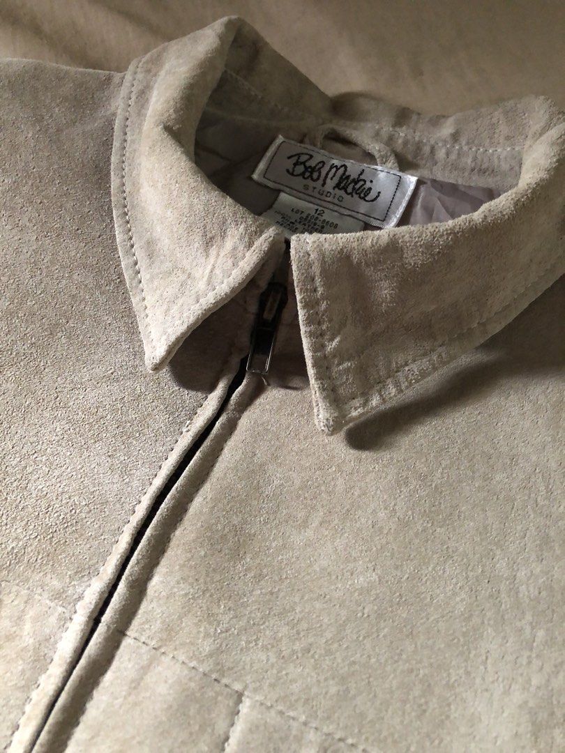 Detroit Jacket by Bob Mackie studio (Category: Coats, Jackets and Outerwear) located in Muntinlupa City. Submitted by josh_fitsnfinds (Listing ID 1464728294, Image 2). Description: excellent condition, no hidden issue.
