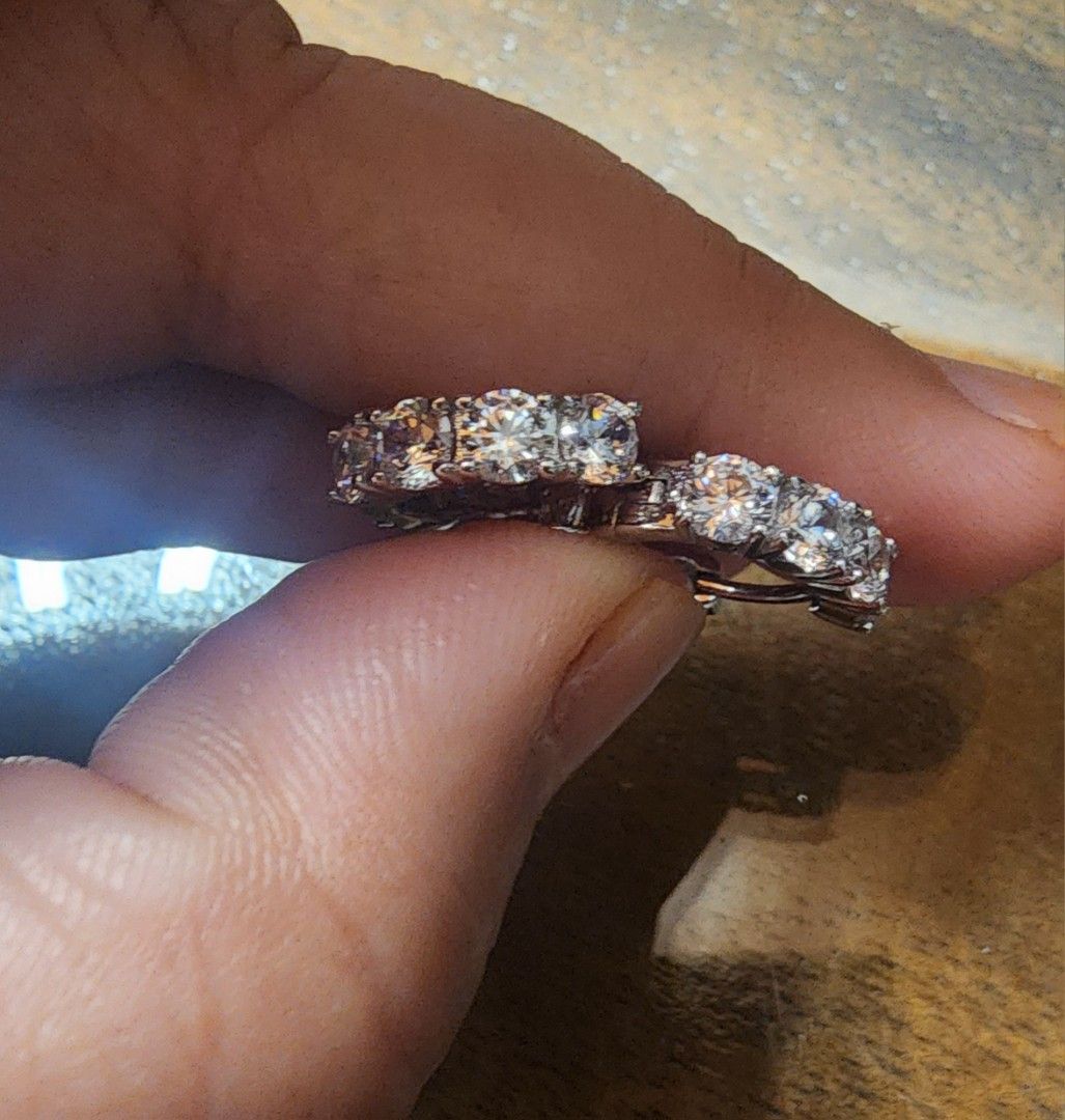 DIA HOOP EARRINGS (Category: Earrings) located in Manila. Submitted by chrinathalie (Listing ID 1464598558, Image 1). Description: material: high grade zircon stone rhodium coated with real 18k whitegold.