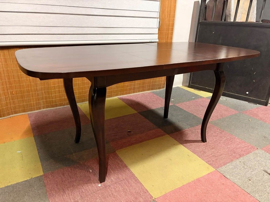 Dining Table (Category: Tables & Sets) located in Meycauayan. Submitted by marygracecasimiro (Listing ID 1464665668, Image 3). Description: Elegant Classic Extendable Table SOLID WOOD!!! CABRIOLE LEGS!!! Rounded Corners, ANGGANDA!!! Price : 12,900 ✅ *SEE VIDEO COMMENT Standard height (not lowered) 47L to 63L x 32W x 29H inches In VERY good condition♥️.