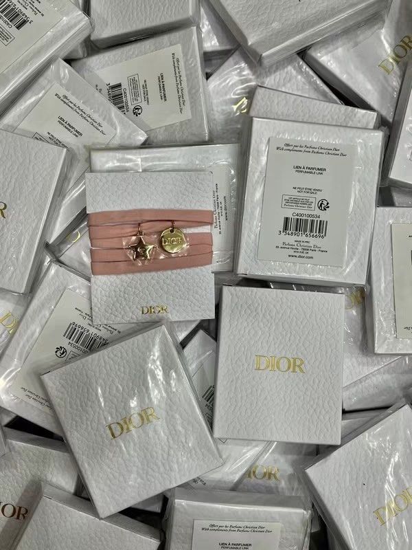 DIOR Perfumable Link Bracelet/Necklace with Charms (Category: Bracelets) located in Bulacan. Submitted by shopwithme_23 (Listing ID 1464642593, Image 2). Description: Mga Sissy, dito nyo spray yung perfumes nyo them put it on your wrist or neck😍 ₱999 onlyyy!!!.