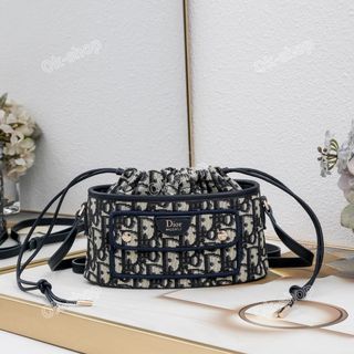 （分類：）位於 。 由 ok-shop 提交（商品編號 1464615975，圖片 1）。簡介： 。