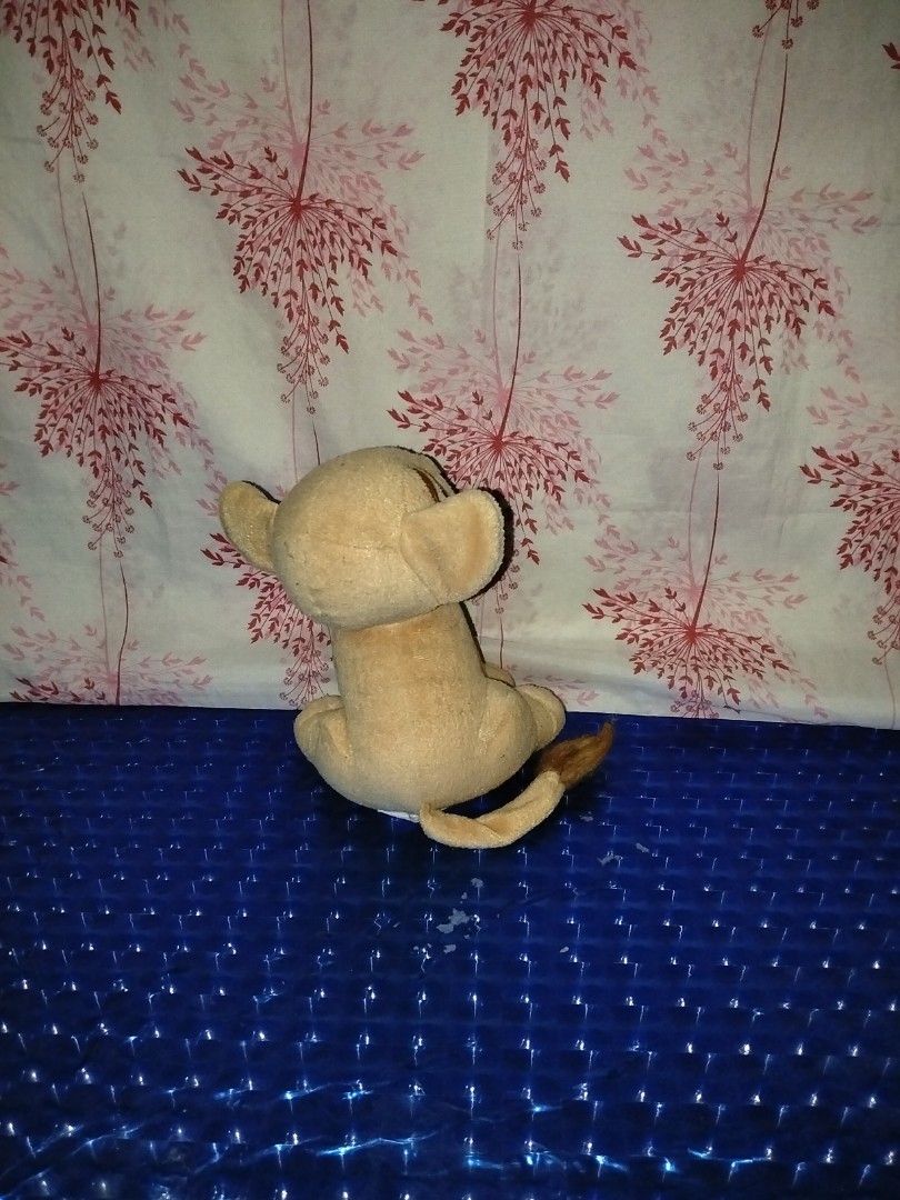 Disney The Lion King Simba plush soft toy (Category: Plushies & Soft Toys) located in Bais. Submitted by oliver34 (Listing ID 1464710534, Image 2). Description: - Character: Simba from The Lion King - 8 inches hard eyes.