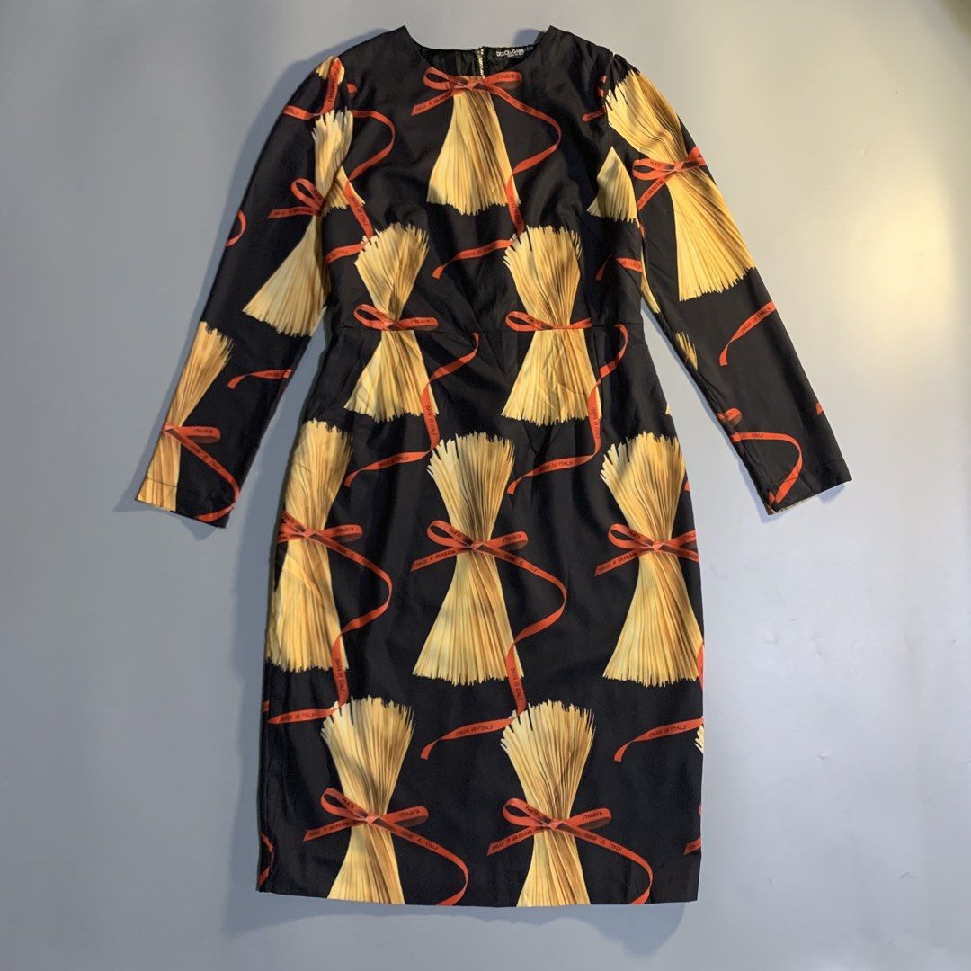 Dolce & Gabbana Spring summer 2017 Pasta Collection (Category: Luxury Apparel) located in Davao. Submitted by jandyfuert21303 (Listing ID 1464702243, Image 1). Description: Good as new condition No issues 10/10 color condition Polyester 41Length 15Width 17Bust 23sleeve (shoulder to sleeve’s hem).