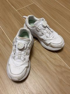 （分類：）位於 。 由 juniperchu 提交（商品編號 1464662945，圖片 1）。簡介： 。