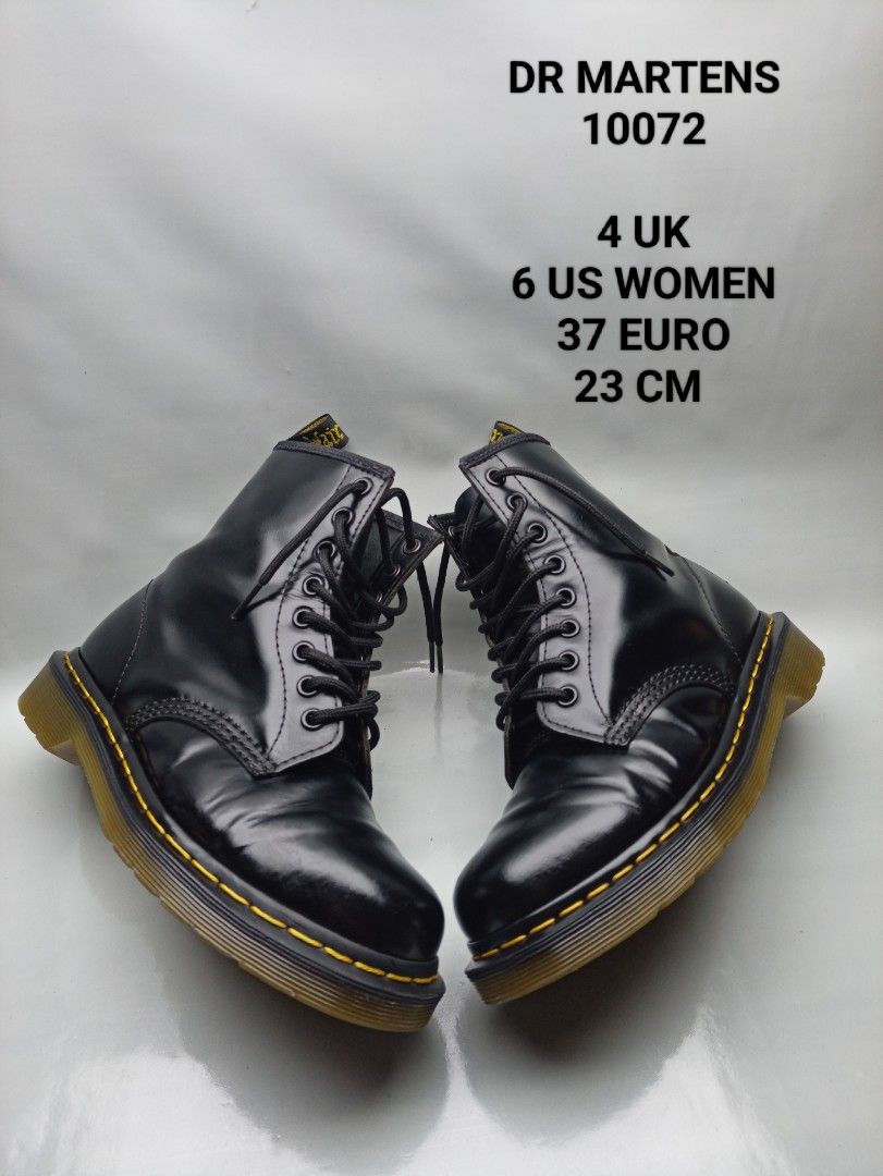 Dr Martens 10072 Black Leather Boots (Category: Boots) located in Dasmarinas. Submitted by ziapatos (Listing ID 1464683423, Image 1). Description: Dr Martens 10072 boots. Black leather. Lace-up style. Iconic yellow stitching on the sole. These are a UK 4, US Women's 6, EU 37, and 23cm. Great for everyday wear. VERY GOOD CONDITION Php 2,650 ONLY + Sf Mop Via Gcash No Cop / No Cod Cour: J&t , Lbc , Lalamove DM For More Details 📩📩📩.
