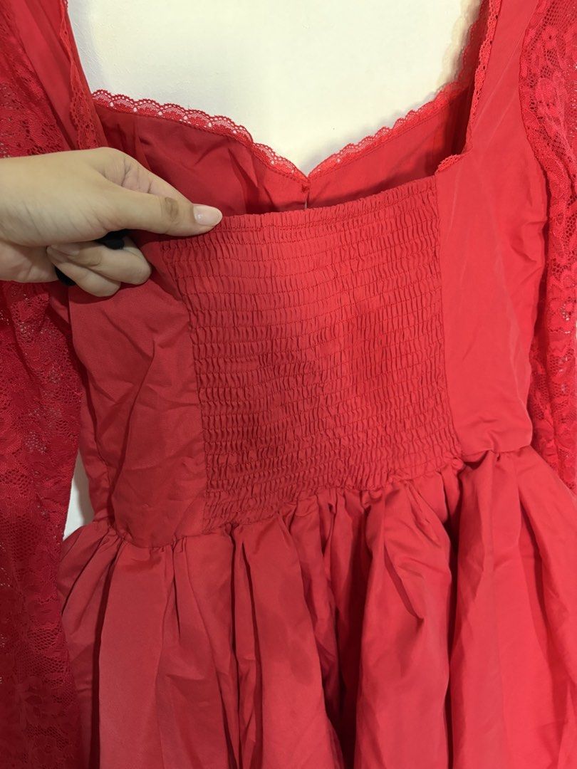 Dress (Category: Dresses) located in Manila. Submitted by epiceagle.46b1b2 (Listing ID 1464593903, Image 3). Description: .