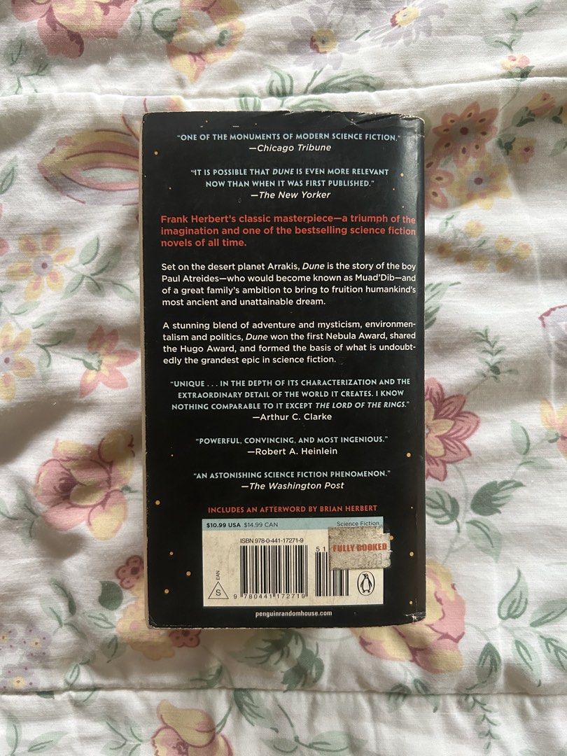 Dune by Frank Herbert (Category: Storybooks) located in Quezon City. Submitted by vesper950 (Listing ID 1464646329, Image 3). Description: - Classic science fiction novel: Dune by Frank Herbert - with heavy tanning and wrinkles but no other defects - RFS: School funds :).