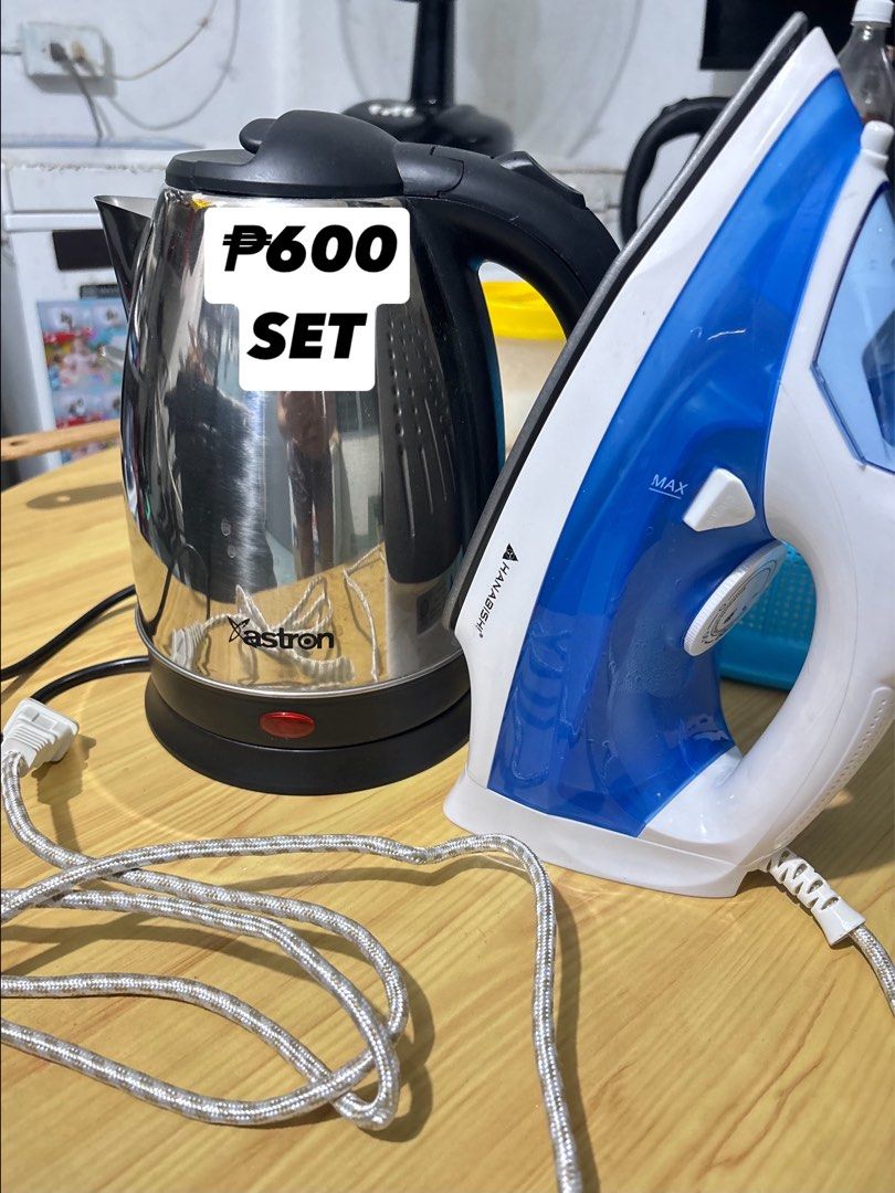 Electric kettle & Iron/steamer (Category: Irons & Steamers) located in Manila. Submitted by kimmxx (Listing ID 1464579607, Image 1). Description: Set na po, dalawa na electric kettle at Iron for ₱600 only. .