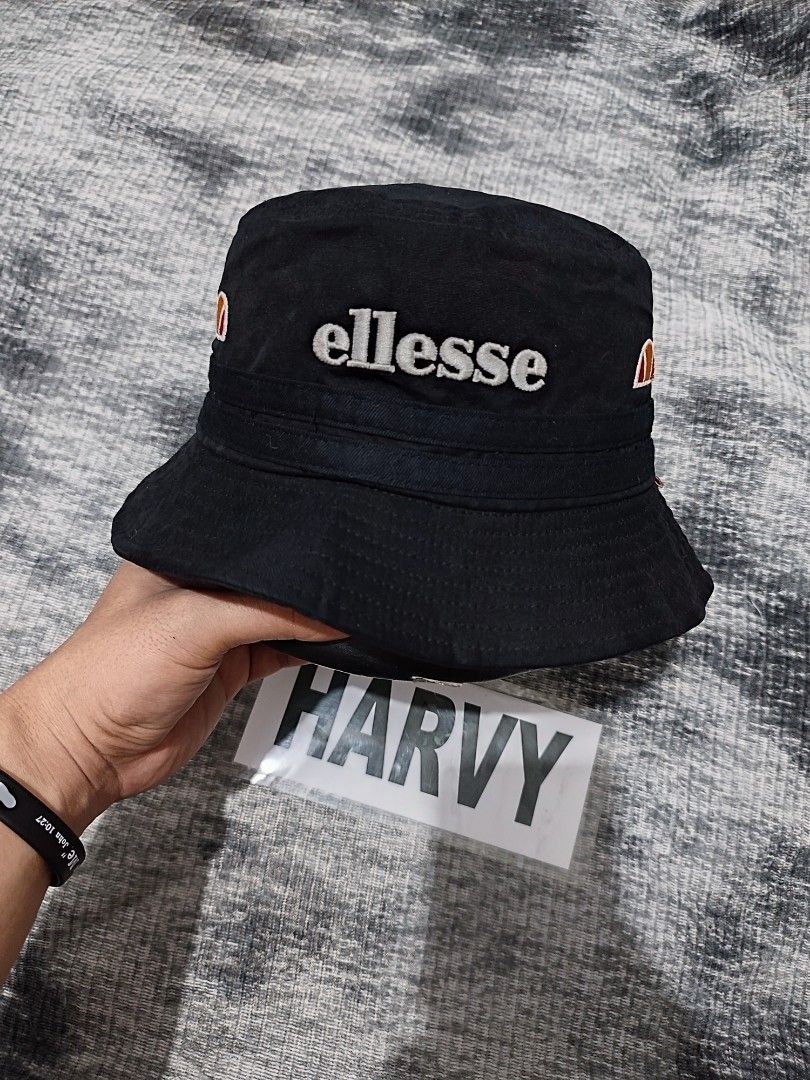 Ellesse Bucket Hat (Category: Caps & Hats) located in Cebu City. Submitted by haryvyylyynn (Listing ID 1464741986, Image 1). Description: Ellesse Bucket Bat 550+sf.