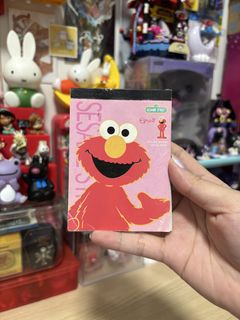 (Category: ) located in . Submitted by meowietrinkets (Listing ID 1464739498, Image 1). Description: .