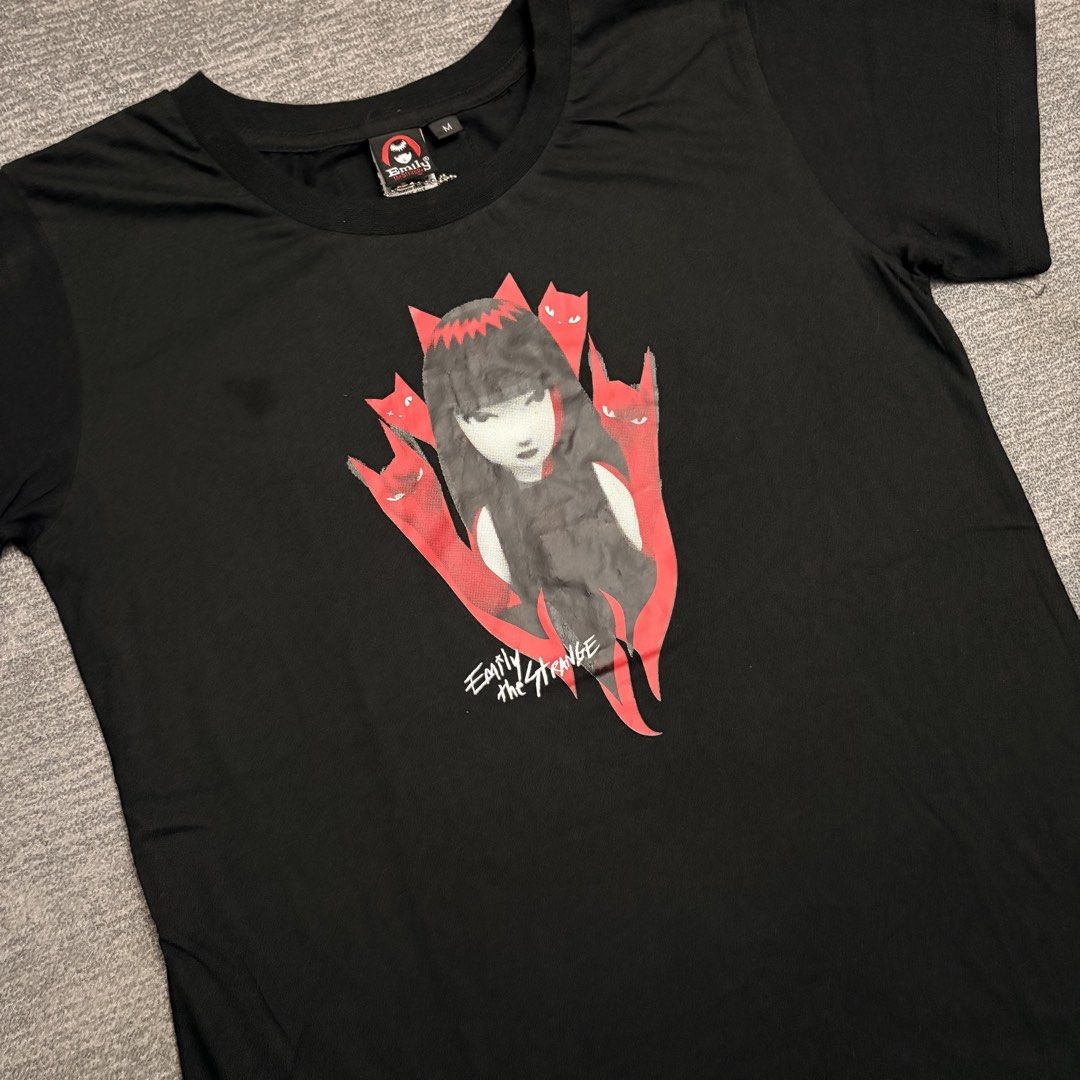 Emily the Strange Red Cat Y2K (Category: Shirts) located in Batangas. Submitted by bermudaph.2 (Listing ID 1464672607, Image 2). Description: .