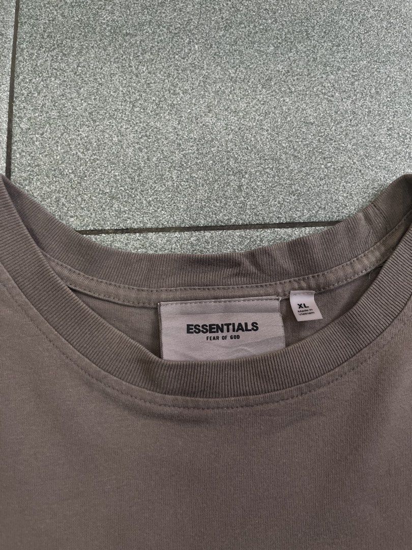ESSENTIALS (Category: Activewear) located in Baguio. Submitted by biancauyami (Listing ID 1464739823, Image 3). Description: .