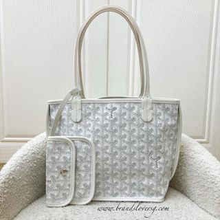 (Category: ) located in . Submitted by brands_lover (Listing ID 1464585580, Image 1). Description: .