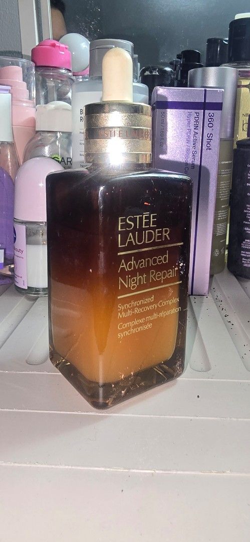 Estée Lauder Advanced Night Repair (Category: Face Care) located in Manila. Submitted by chubbychic553 (Listing ID 1464742665, Image 3). Description: -Brand: Estée Lauder Advanced Night Repair Serum -Size: Large 3.4 fl oz / 100ml - Packaging: Iconic brown glass dropper bottle with gold cap - 70% FULL remaining inside PHP 1800 loc tayuman manila.