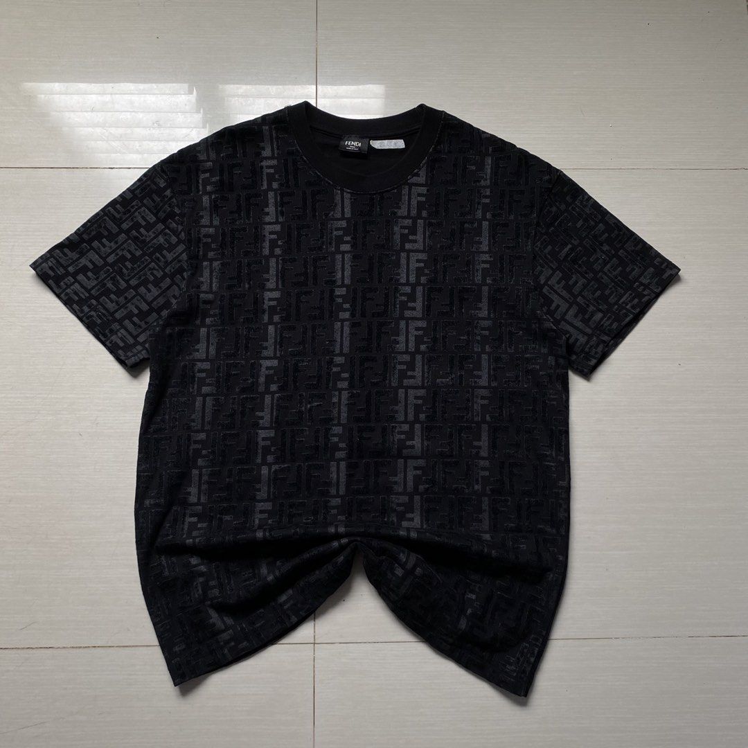 FENDI ROMA AOP SHIRT (Category: Tshirts & Polo Shirts ) located in Cebu City. Submitted by kklez (Listing ID 1464622534, Image 1). Description: - Excellent Condition - 10/10 Color rate - 22 x 29.