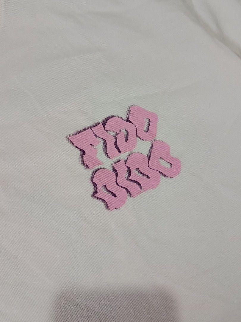 FIDO DIDO TSHIRT (freeshipping) (Category: Tshirts & Polo Shirts ) located in Quezon City. Submitted by gyl-stop (Listing ID 1464687372, Image 3). Description: free shipping 25 x 28.5 excellent condi cr: 9.8/10 issue: dot stain sa sleeves di halata.