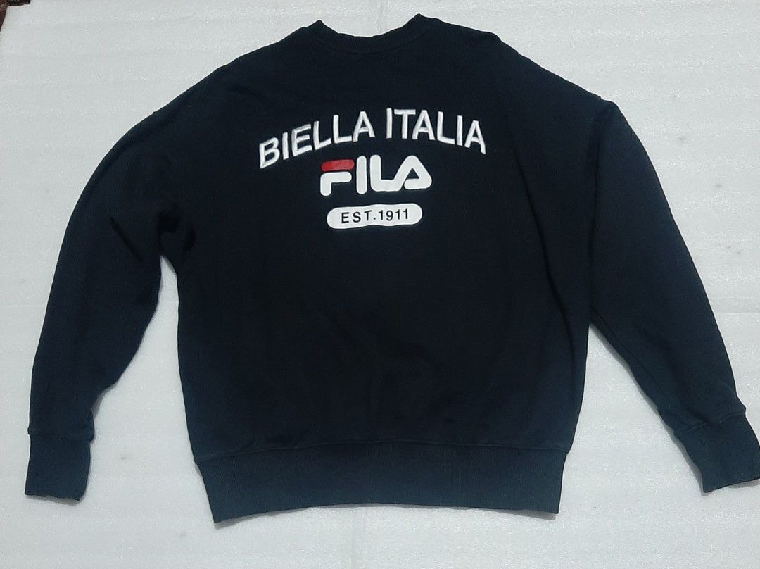 Fila sweatshirt (Category: Coats, Jackets and Outerwear) located in General Santos City (Dadiangas). Submitted by thrift_raid (Listing ID 1464585509, Image 1). Description: size Large.