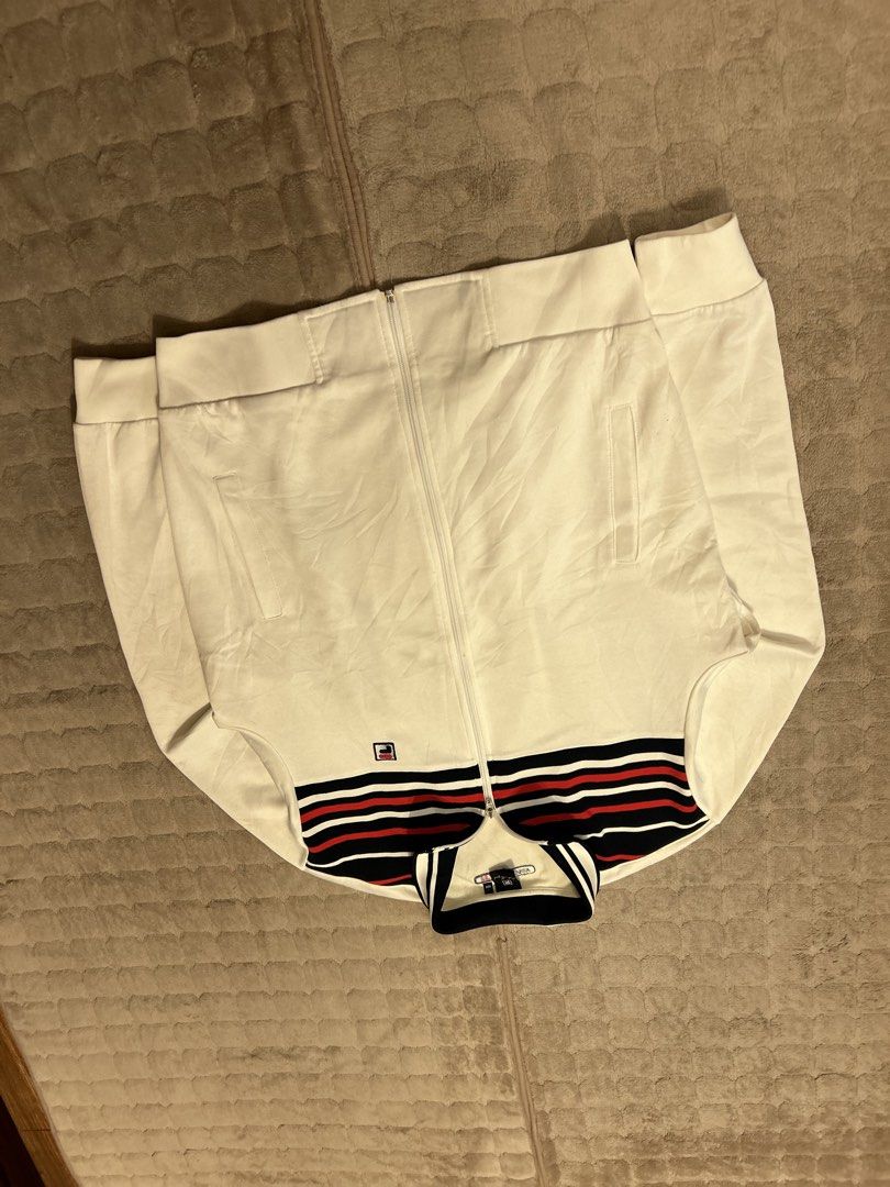 Fila Track Jacket (Category: Coats, Jackets and Outerwear) located in Cebu City. Submitted by judetalandron7 (Listing ID 1464574371, Image 3). Description: .
