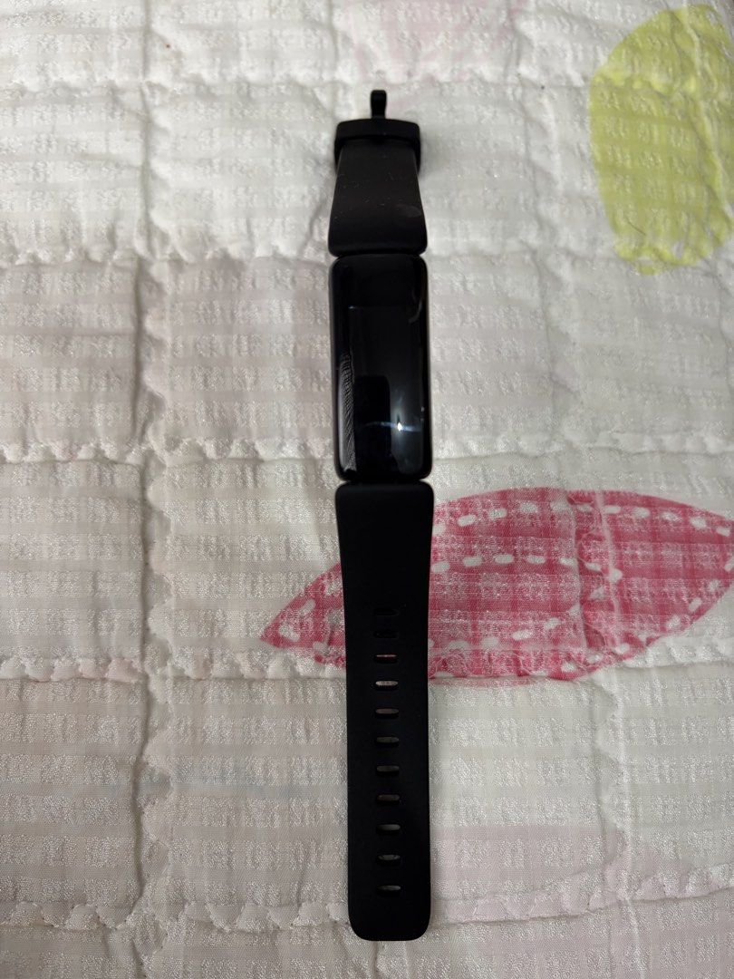 Fitbit Inspire 2 Smartwatch (Category: Wearables & Smart Watches) located in Manila. Submitted by solariaaa (Listing ID 1464618076, Image 1). Description: •Brand new never been used •With charger included •Price slightly negotiable .