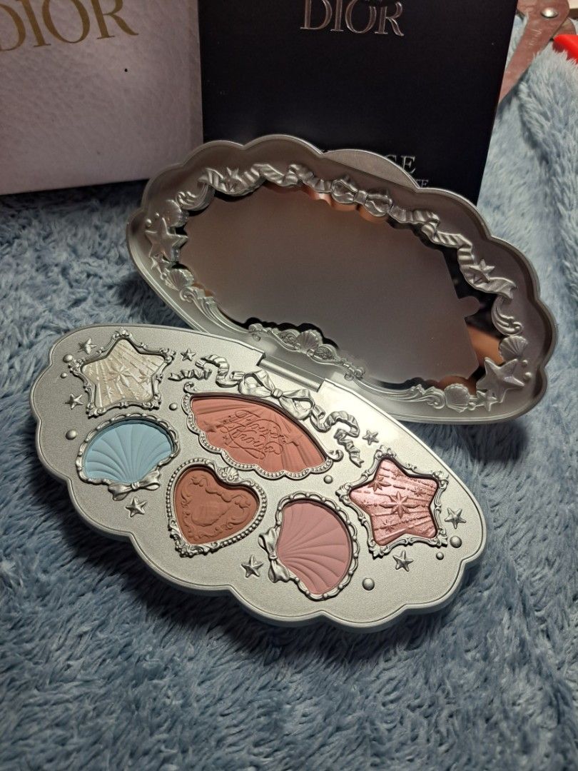 Flower Knows #02 Shell 6 color Eyeshadow Palette (Category: Makeup) located in Dasmarinas. Submitted by awieee_lyss28 (Listing ID 1455412622, Image 1). Description: - Flower Knows eyeshadow palette in shade #02, 'Shell'. - Features a cute, unique shell-shaped compact. - Includes beautiful pink, blue, and shimmery shades. - Ideal for creating soft, natural, and shimmery eye looks. - Comes in a pretty and collectible compact. NEGOTIABLE .