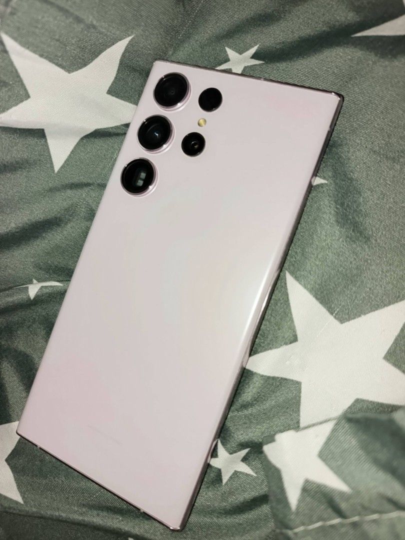 for sale or swap (Category: Samsung) located in Pasay City. Submitted by iamjennamazing (Listing ID 1464582797, Image 2). Description: samsung s23 ultra 512gb issue green line price still nego.