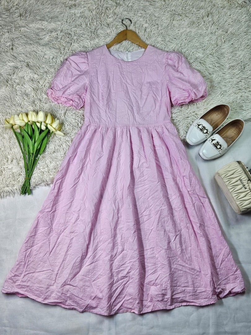 Formal Dress (Category: Dresses) located in Pandi. Submitted by delacruz_ar (Listing ID 1464635473, Image 1). Description: 149 to 199 each, can be sold as set 8 dresses for 1.2k baby..