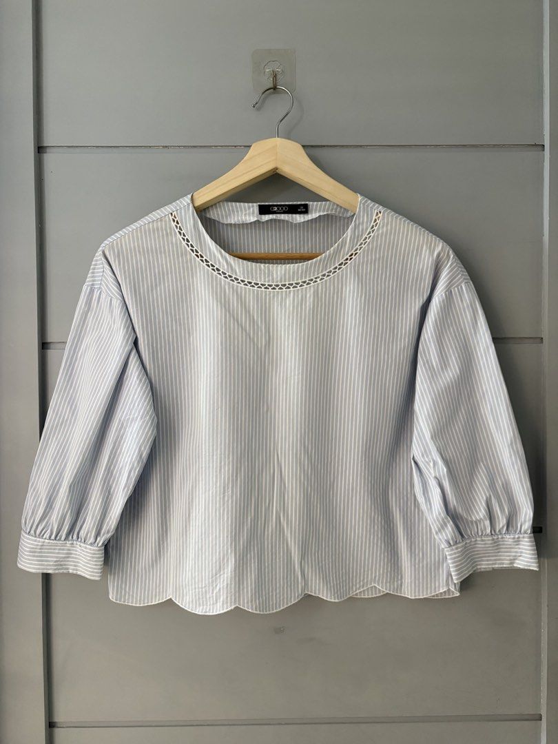 G2000 women light blue and white blouse ( (Category: Blouses) located in Lipa City. Submitted by upcycle_alley (Listing ID 1464609582, Image 1). Description: .