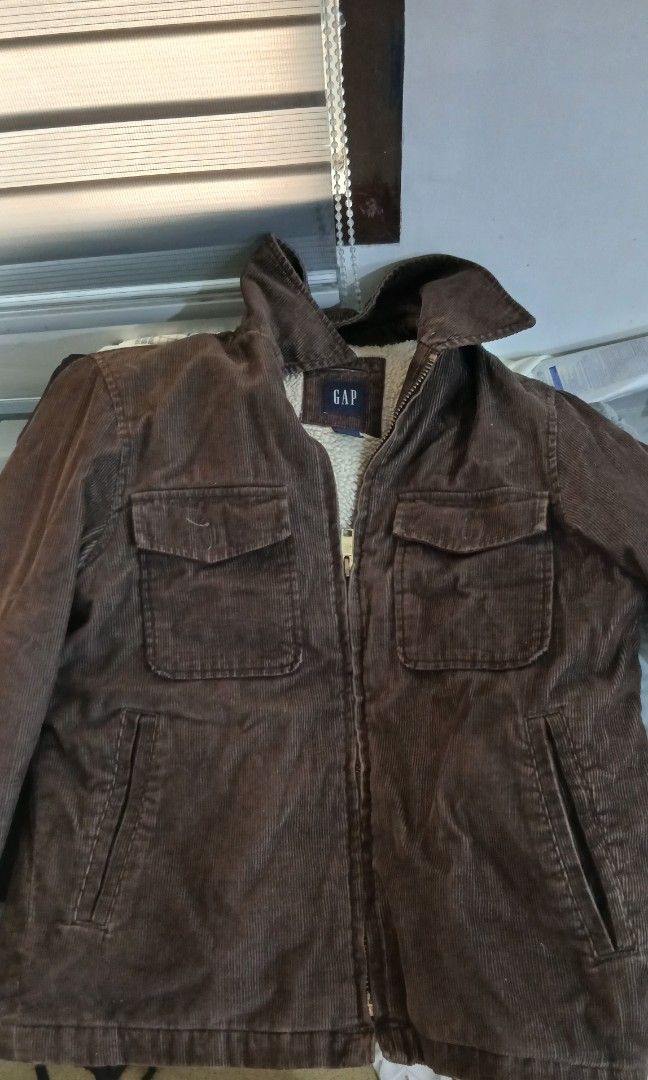 gap brown corduroy vintage jacket (Category: Coats, Jackets and Outerwear) located in Davao. Submitted by wagyubeeff (Listing ID 1464751681, Image 2). Description: - gap vintage jacket - condition still good as new, handed down to me but i can't wear it and its not my style - price can still be negotiated.