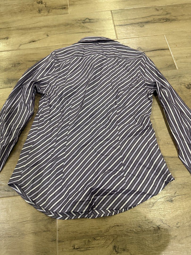 Gap Long Top for women (Category: Coats, Jackets and Outerwear) located in Tagaytay City. Submitted by prelovedbytmj (Listing ID 1464760734, Image 3). Description: Gap Long Top for women. Color Stripe with combination of purple. Size Medium.
