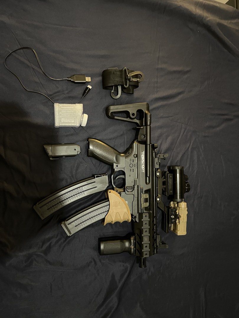 Gel Blaster "Sig Sauer MPX" (Category: Action & Battle Toys) located in Manila. Submitted by westbridge007 (Listing ID 1464688901, Image 1). Description: MPX Gel Blaster Condition: Like New Used but well-maintained. Selling because I no longer use it. Includes: • MPX gel blaster • Magazine • Battery • Charger • Other included accessories •Gel Bullets Notes: • Cosmetic condition shown in photos • Please check all included items before purchase Iss