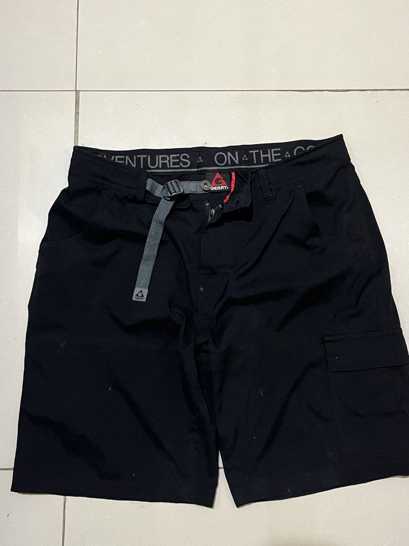 Gerry trek short size 34-36 (Category: Activewear) located in Valencia. Submitted by wts1122.ph (Listing ID 1464583915, Image 1). Description: As new/excellent 10/10 Quick dry Issue: zipper at the back not intack Over all as new condition super wearable comfy to use..