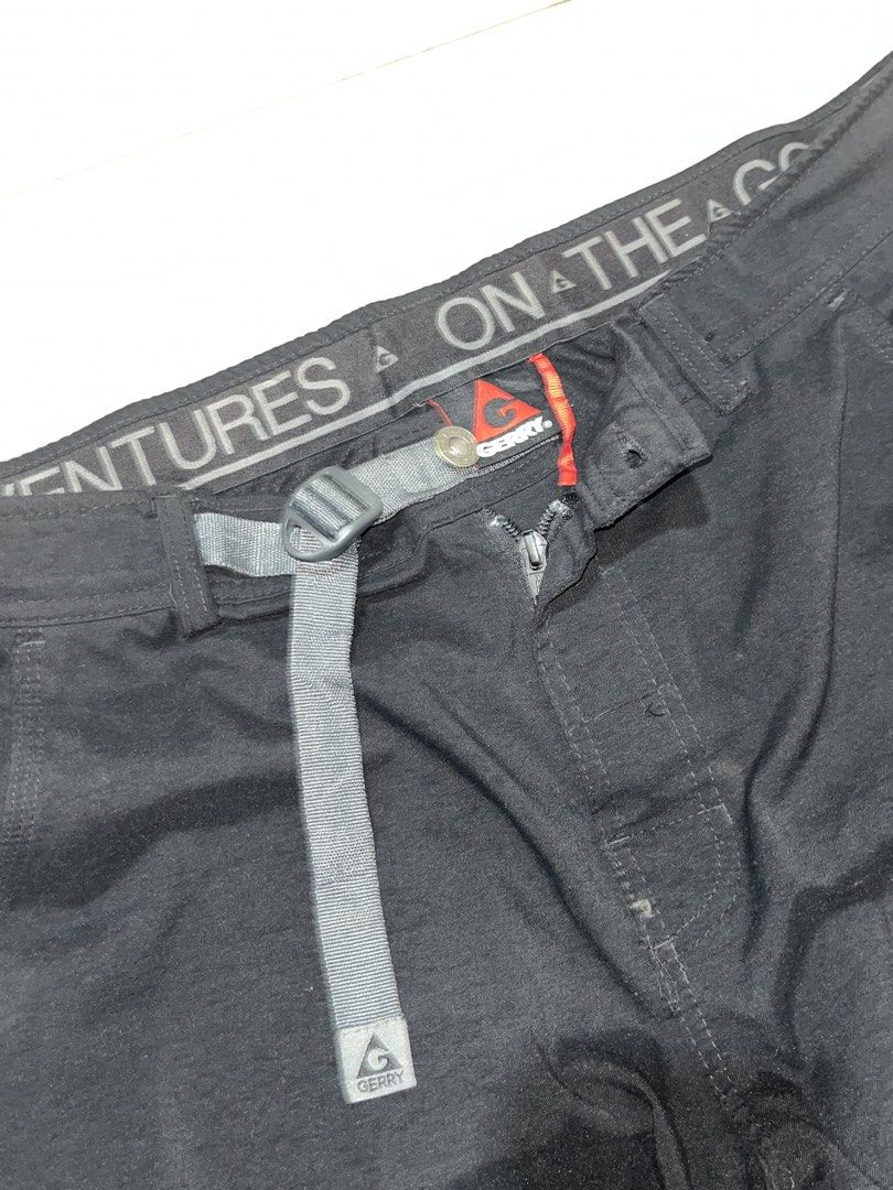 Gerry trek short size 34-36 (Category: Activewear) located in Valencia. Submitted by wts1122.ph (Listing ID 1464583915, Image 2). Description: As new/excellent 10/10 Quick dry Issue: zipper at the back not intack Over all as new condition super wearable comfy to use..