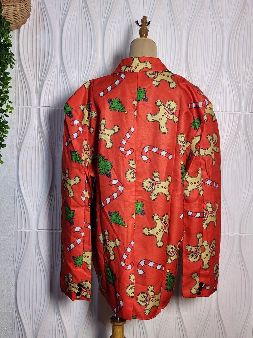 Ginger Bread Chrsitmas Outfit set (Category: Sets or Coordinates) located in Marikina City. Submitted by KanamiFinds (Listing ID 1464628831, Image 3). Description: Blazer: Length: 31 inches from shoulders width: 46 to 48 inches pants: waist: 40 to 41 inches length: 44 inches from waist.