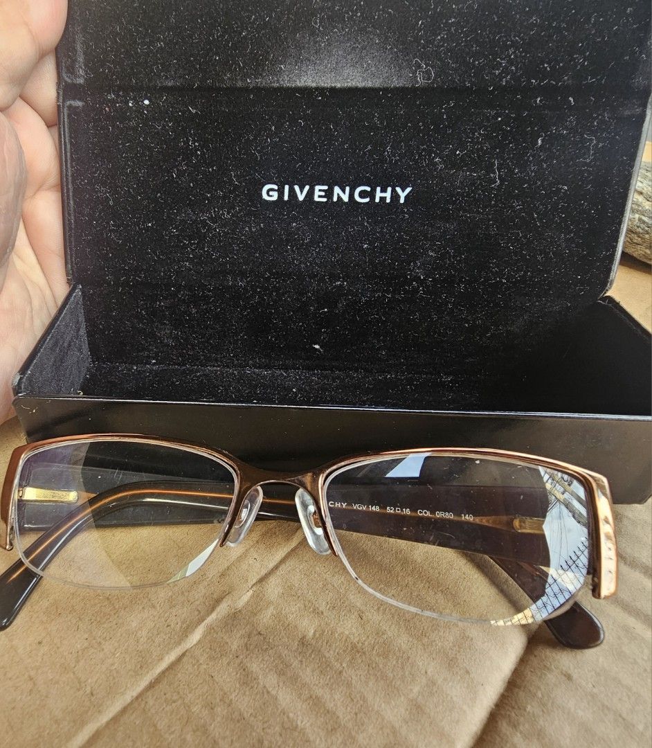 Givenchy eyeglass eyewear (Category: Sunglasses & Eyewear) located in Manila. Submitted by onlinesmartshopping12 (Listing ID 1464721002, Image 2). Description: original with case can change to prescription lens.