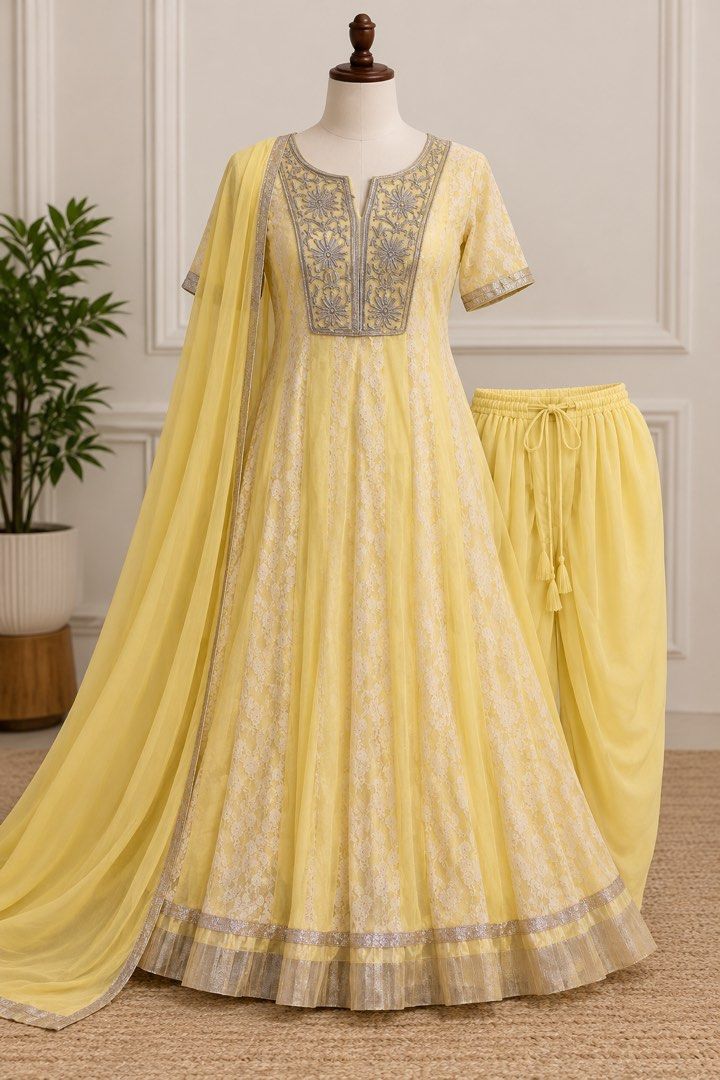 Glam 3-Piece Gown (Indian) (Category: Evening dresses & gowns) located in Cebu City. Submitted by cebu.finds (Listing ID 1464620431, Image 1). Description: Measurements Under Pants: Waist - Freesize Length - 42 inches Gown: Length - 52 inches Chest Width - 19 inches Armhole - 7 inches .