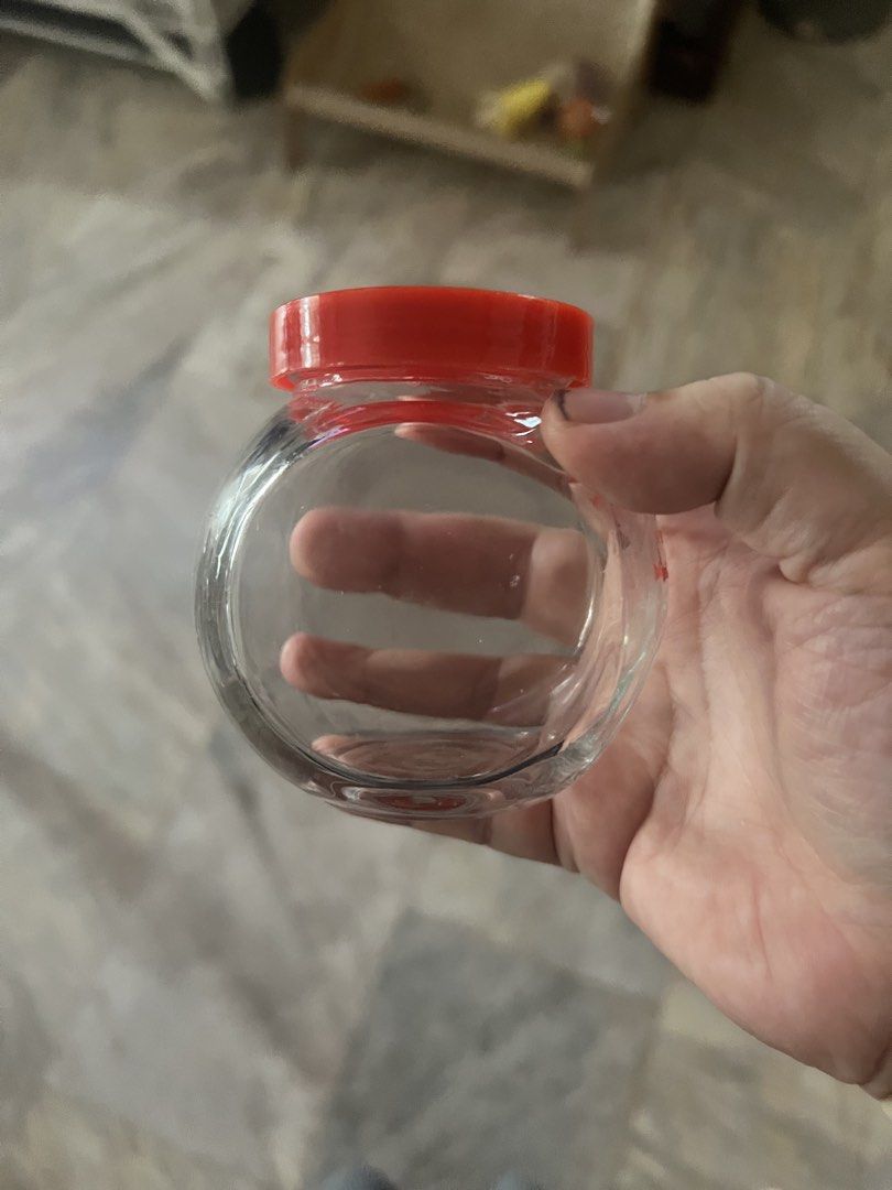 Glass small storage (Category: Food Organization & Storage) located in Paranaque City. Submitted by arianem031087 (Listing ID 1464607614, Image 1). Description: .