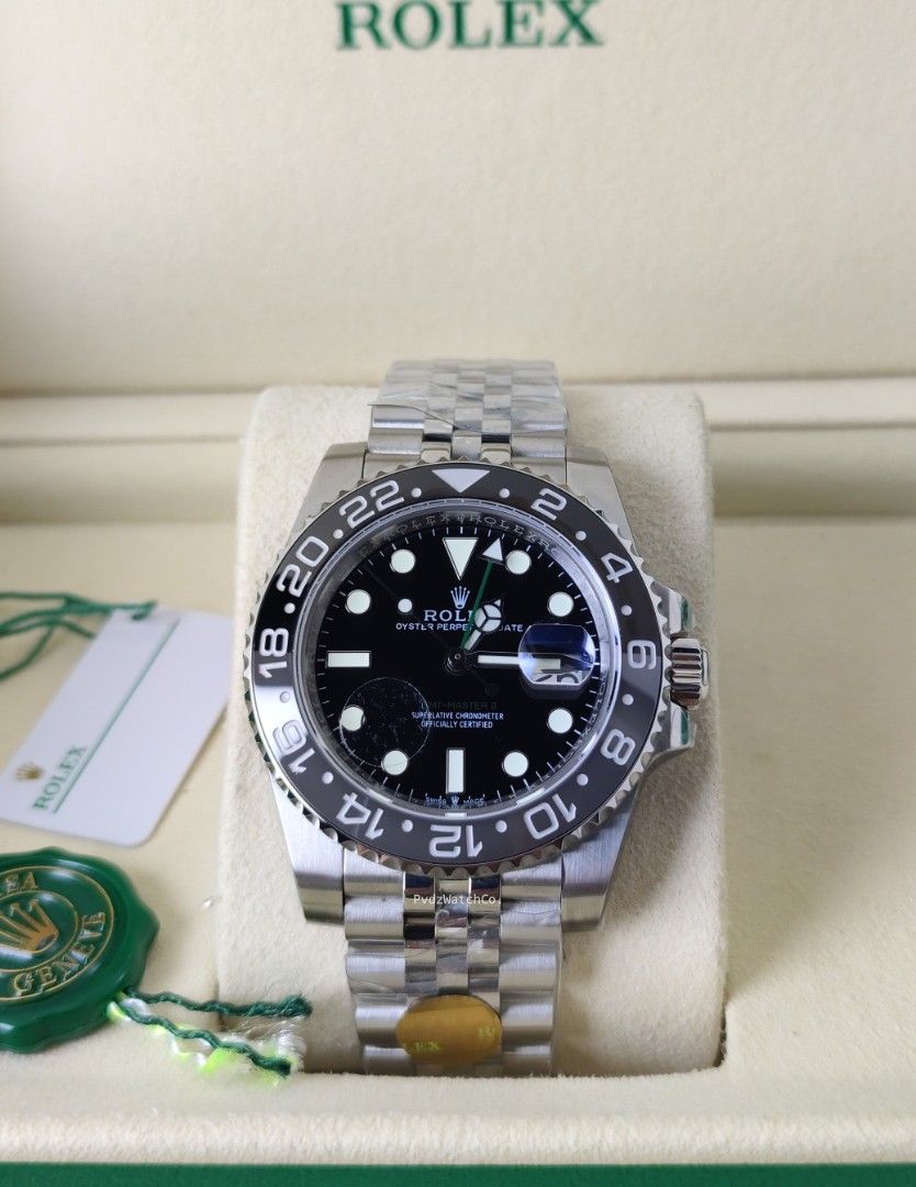 GMT Bruce W@yne - Supacee (Category: Luxury Watches) located in Paranaque City. Submitted by watch_collections_22 (Listing ID 1464611876, Image 1). Description: Price for @ttention only. PM for details and exact price ‼️ Supacee, wanis to wan.