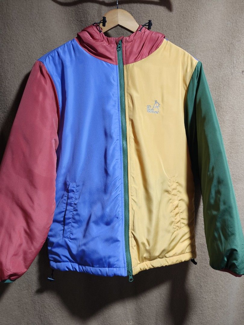 go slow caravan multi-color outer jacket, Lenght 27", Width 21" (Category: Coats, Jackets and Outerwear) located in Camalaniugan. Submitted by thrifter10 (Listing ID 1464703680, Image 1). Description: .