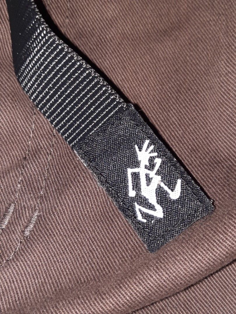 Gramicci Pants (Category: Trousers) located in Santo Tomas. Submitted by monicasebastian_0520 (Listing ID 1464766862, Image 3). Description: Gramicci Pants Best Fit 31-34 Relaxed Baggy Pants Choco Brown Color Excellent Condition Just 🅿️ Ⓜ️ if INTERESTED.