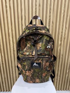 (Category: ) located in . Submitted by PRIVATE.Selection (Listing ID 1464620452, Image 1). Description: .