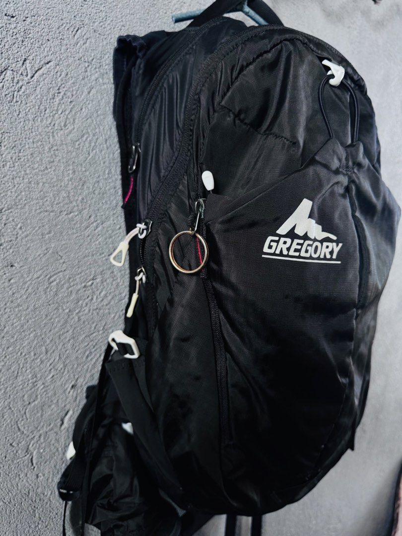 Gregory Miwok 18 Backpack Black (Category: Backpacks) located in Roxas City. Submitted by patsquarephantz (Listing ID 1464663610, Image 3). Description: - Gregory Miwok 18 backpack - Color: Black - Ideal for day hikes and travel - Lightweight and durable material - Multiple pockets for organization - Adjustable straps for comfortable fit - Smooth working zippers.