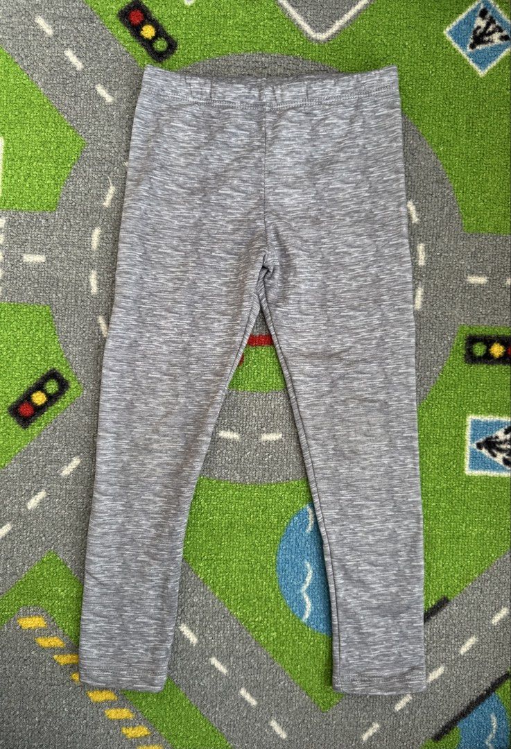 Grey Marled Leggings Pants (Category: Babies & Kids Fashion) located in Rizal. Submitted by preloovved (Listing ID 1464707908, Image 1). Description: Preloved, 4-5yo Super soft and comfy grey marled leggings for kids. Features an easy elastic waistband and a versatile stretch fabric that pairs great with tees or hoodies. A must-have basic for everyday wear! C-2 .